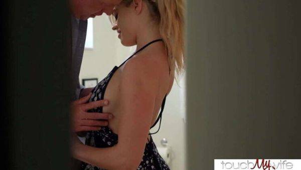 Catching My Curvy Spouse Sage Pillar's Intimate Encounter - TouchMyWife - - porntry.com on gratiscinema.com