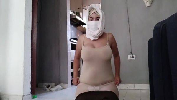 Real Arab Masturbates And Shows Feet In Nylon Socks In Your Face! Porn Hijab Islam Squirting 6 Min - hclips.com on gratiscinema.com