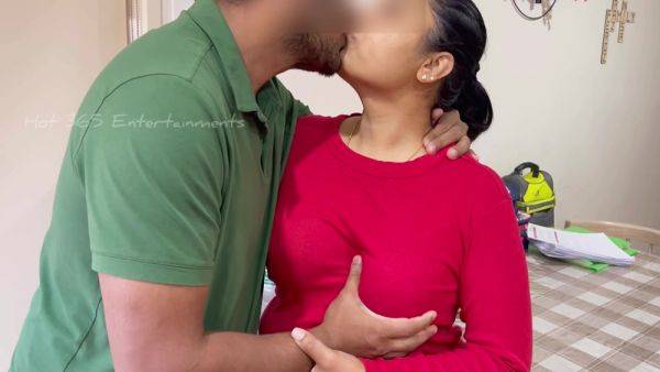 Stepdaughter - Romantic Deep Kissing, Handjob And Nipple Play With Horny Indian - desi-porntube.com - India on gratiscinema.com