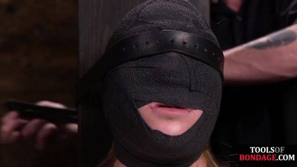 Sensory deprivation bitch caned - hotmovs.com on gratiscinema.com