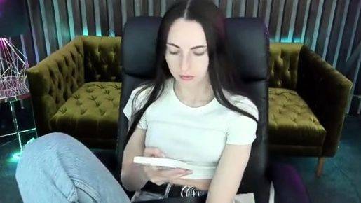 Teen Amateur Brunette Cam Masturbation Porn - drtuber.com on gratiscinema.com