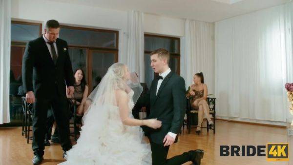 BRIDE4K. YOU HAD ONE JOB - hotmovs.com - Czech Republic on gratiscinema.com