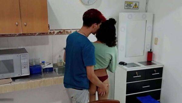 Steamy Step-Sibling Encounter: Pamela Love, a Brunette with a Big Booty, Can't Resist Her Brother's Touch in the Kitchen - FULL STORY - porntry.com - Colombia on gratiscinema.com