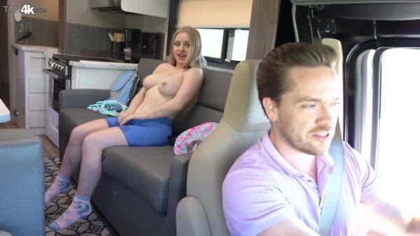 Kylie Shay, Kyle Mason - Tiny Hitchhiker - videomanysex.com on gratiscinema.com