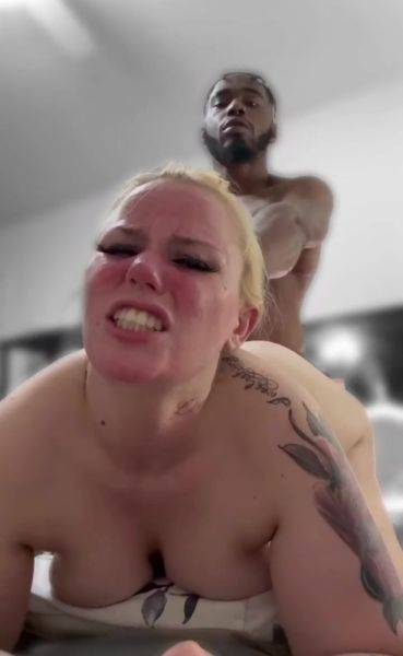 White booby slut adores being fucked from behind by a BBC - anysex.com on gratiscinema.com