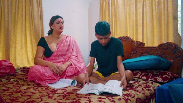 Desi Stepmom Taught Her Stepson How To Do Sex While He Was Studying (hindi Audio) - desi-porntube.com - India on gratiscinema.com