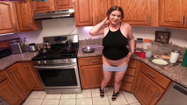 Stepmom Gets It In The Kitchen From Her Stepson After The Divorce - upornia.com - Usa on gratiscinema.com