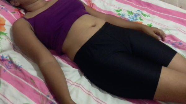 Bratty Sis In Relaxing Massage For This Sexy Girl - desi-porntube.com - India on gratiscinema.com