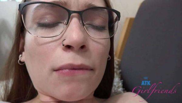 Sweet, innocent Jessica Marie: POV creampie, blowjob, and doggystyle action - xxxfiles.com on gratiscinema.com