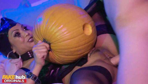 Asian Cutie Polly Pons at College Halloween Party: Pumpkin Pumping & Intimate Encounter - porntry.com - Thailand on gratiscinema.com