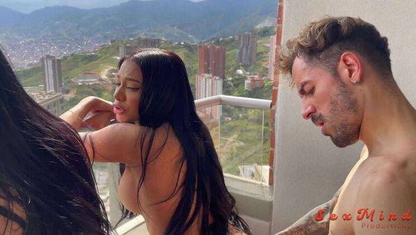 Yenifer Chacon: Venezuelan Brunette with Big Breasts in Intense Encounter with Coach on Balcony - xxxfiles.com - Venezuela on gratiscinema.com