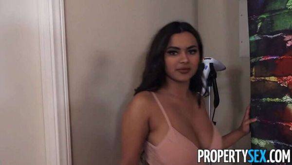 Curvy Tenant Numi Zarah: Seducing Her Landlord with Blowjob and Sex - xxxfiles.com on gratiscinema.com